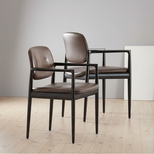 Classic Charm Dining Chair