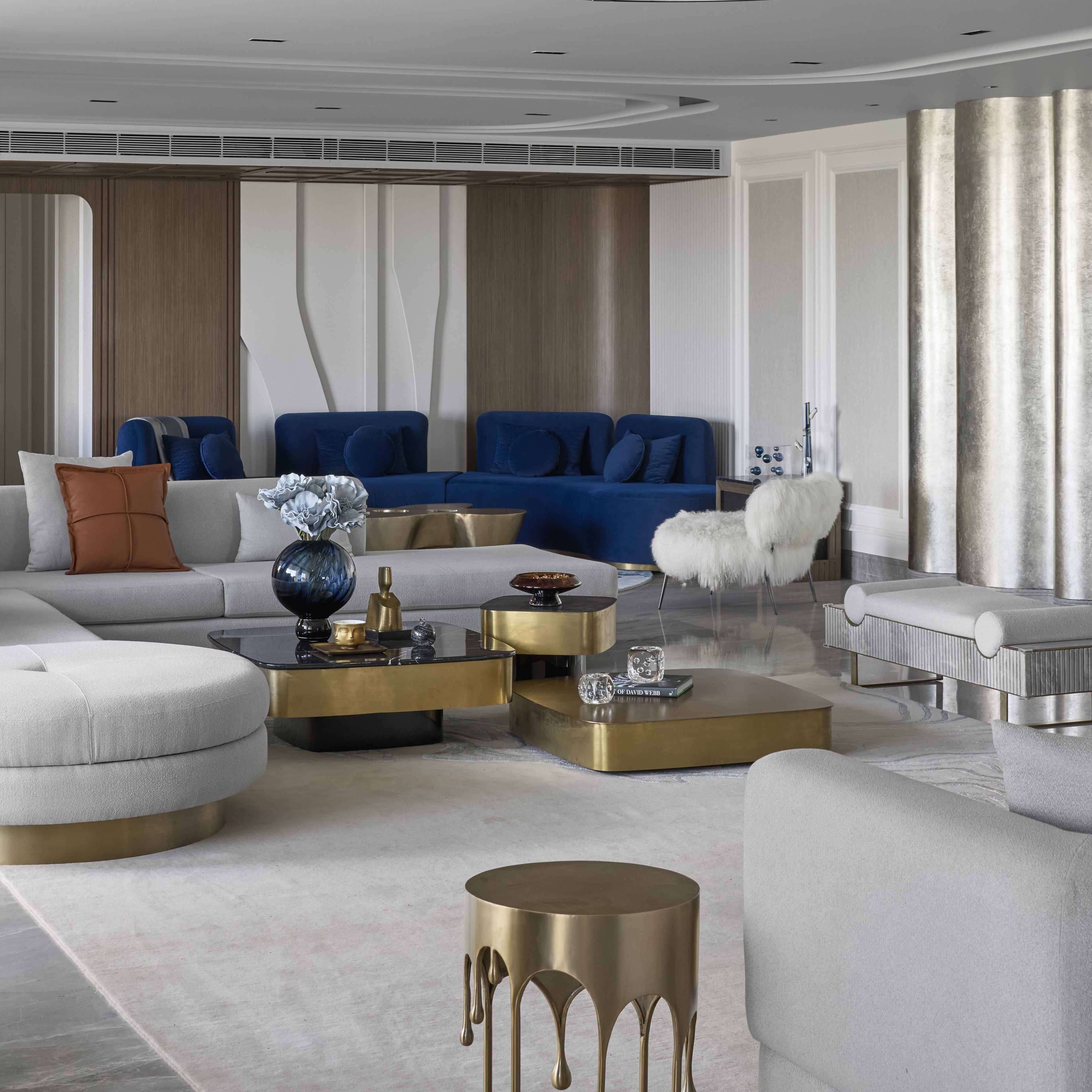 Crane Coffee Tables (Set of 3)