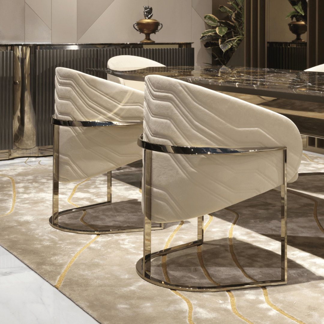 Timeless Curve Dining Chair